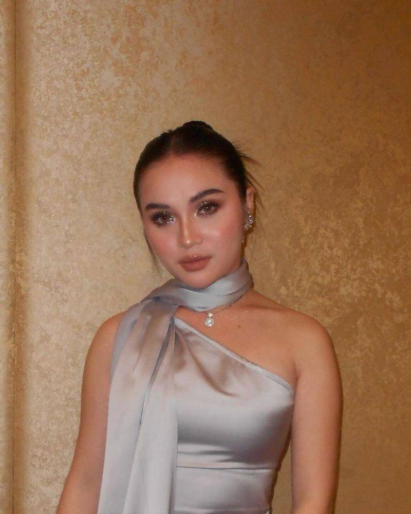 Instagram.com/elinaaaaajoerg